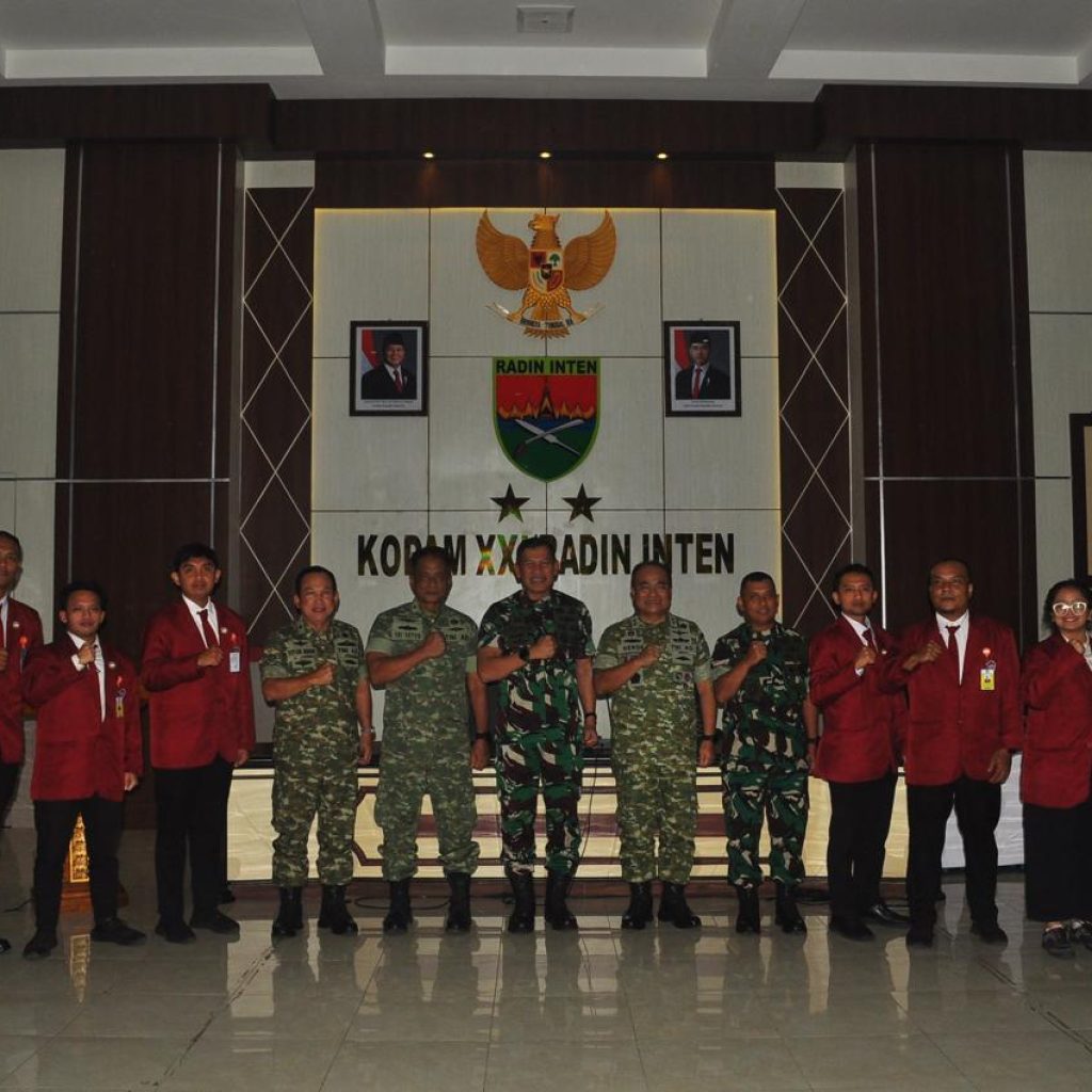 Kunjungan Universitas Pertahanan di Lampung