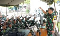 Aslat KSAD Tinjau Kesiapan Pasukan Yonif Raider 500/Sikatan