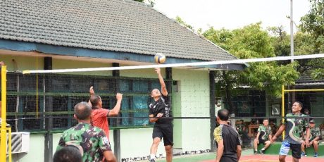 SARANA SILATURAHMI, DANREM GELAR BOLA VOLI