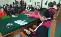 Miliki Senpi, Sopir Angkot Divonis 1,8 Tahun