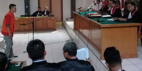 Banding, Advokat Niko Divonis 9 Bulan