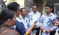 Anggota Dishub  Diserang Jukir Preman Dengan Pedang