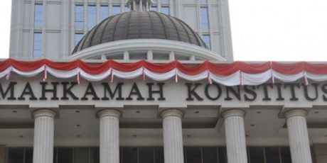 Komisi III Telah Menetapkan Dua Hakim Mahkamah Konstitusi