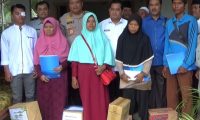Bupati Bersama Ditpolair dan Jasa Raharja Santuni Korban Laka Speedboat