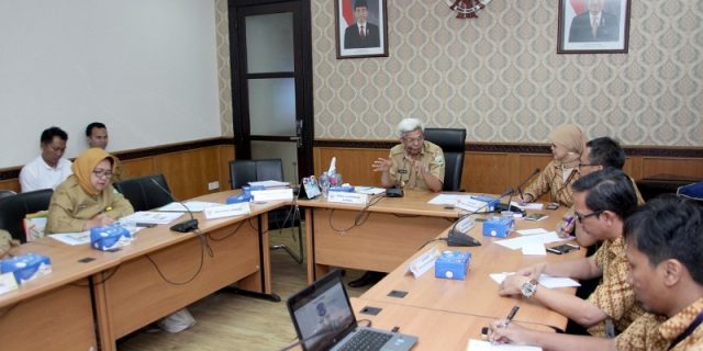 Pertemuan sedang berlangsung.