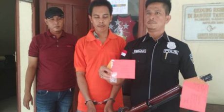 Duda Nekat Tembak Tetangga Dari Jendela Kamar Tidur