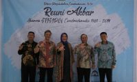 Kesuksesan Alumni Stisipol Jadi Panutan Mahasiswa