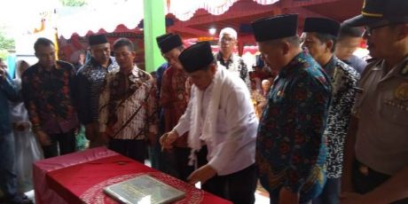 Bupati Resmikan Gedung Madrasah Diniyah