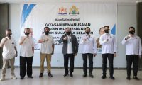 KADIN Sumsel Salurkan Bantuan Paket Sembako dan APD 