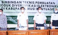 Muba Kembangkan Industri Lampu LED