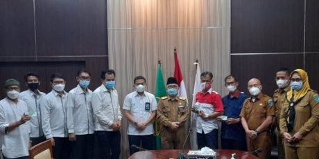 Pemkab Fasilitasi Pembagian Kartu BPJS Ketenagakerjaan
