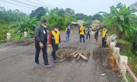 Bupati Warning Larang Melintas Truk Muatan Besar