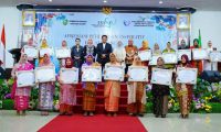 Kartini Asal Muba Raih Penghargaan dari Gubernur