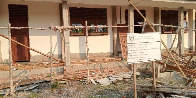 salah satu bangunan DAK yang sedang dikerjakan.