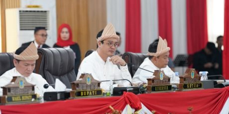 DPRD Gelar Rapat Paripurna Dalam Rangka HUT OI Ke-21