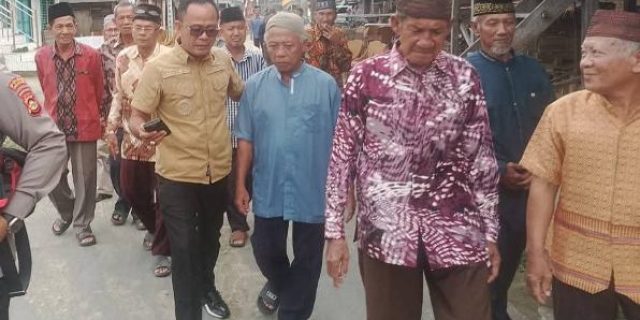 Camat Apresiasi untuk Program Dokter Keliling