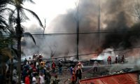 Gudang pengilingan plastik terbakar