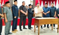Paripurna DPRD Muratara mendengar Jawaban Eksekutif Bupati