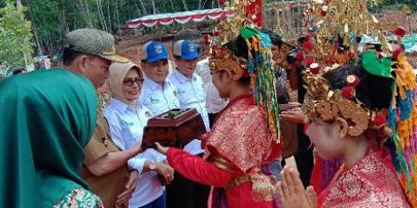 Pembukaan Pestipal Danau Rayo Ke II Berlangsung Meriah