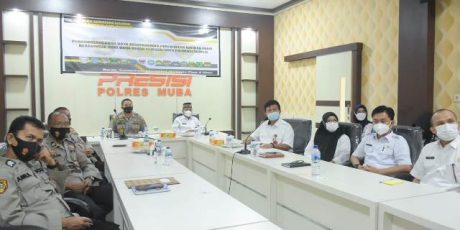 Pemkab-Polres Teken MoU Penerimaan Bintara Polri Secara Virtual