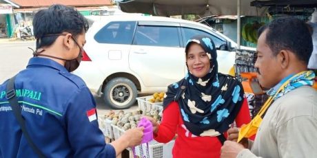 Permapali Bagikan Masker ke Masyarakat