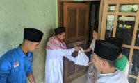 Himatalpa dan KNPI Beri Bantuan Kaum Dhuafa